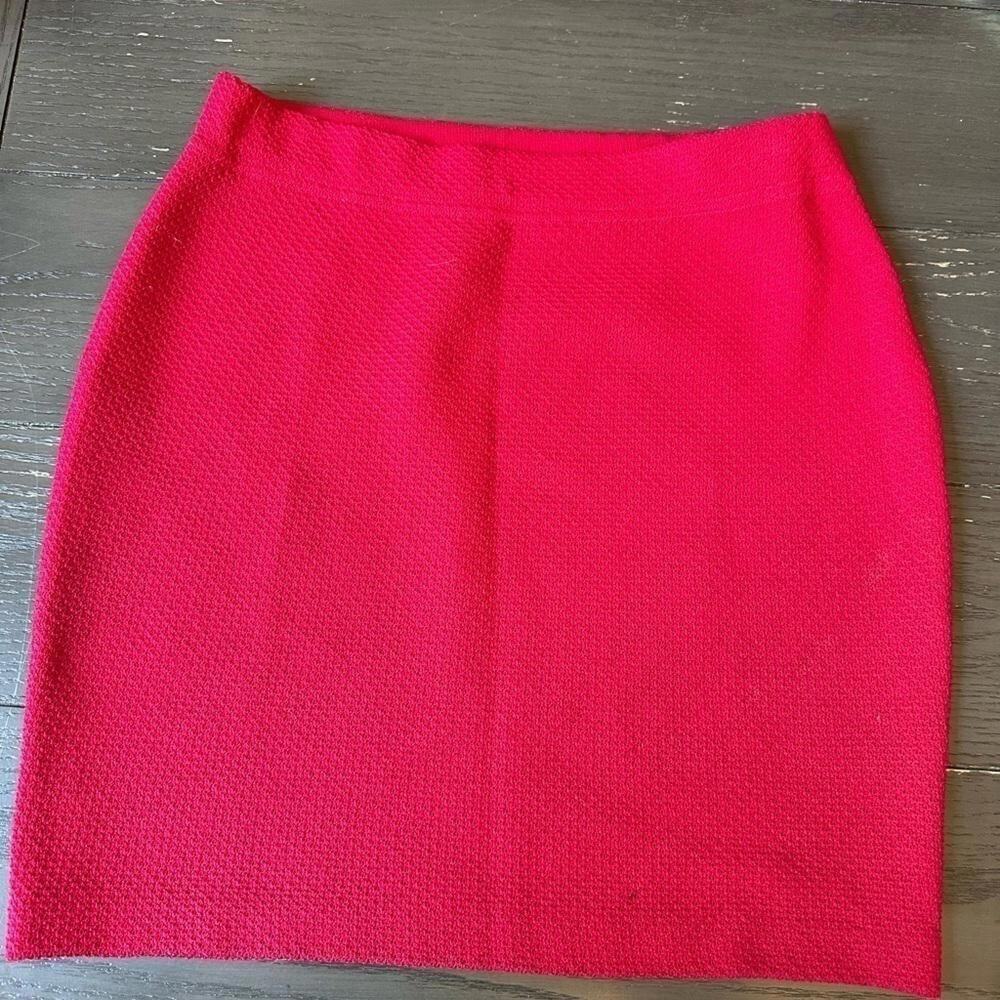 ST. JOHN Collection Women's Red Knit Skirt - Size 4